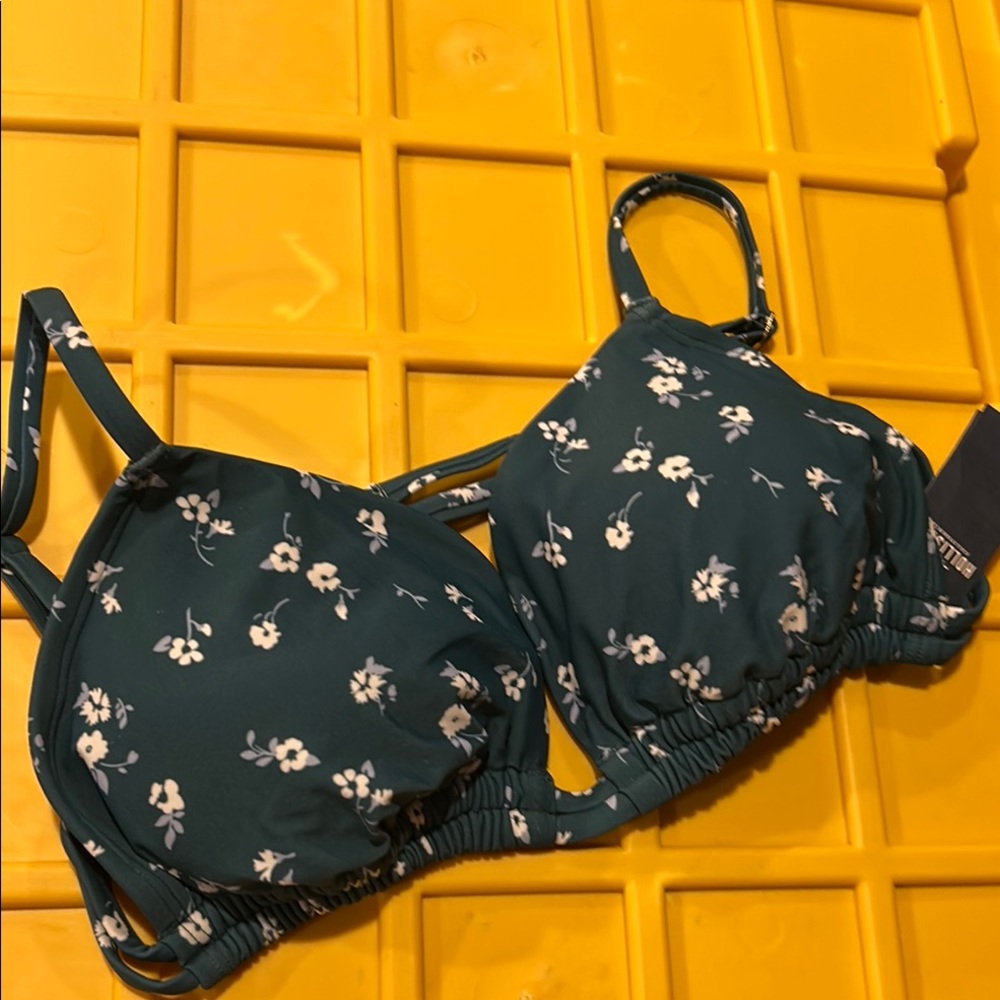 NWT Hollister XXL forrest green bikini top
